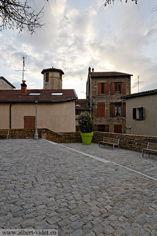 Vieil Arbresle, Place de l'Abbé Dalmace - L'Arbresle - Rhône - France - Architecture & Paysagisme - Photographie - 11a