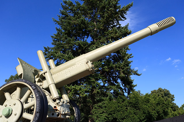 Canon obusier M1937 152 mm (ML-20-152mm), Sowjetisches Ehrenmal / Mémorial soviétique, Tiergarten - Berlin - Brandebourg / Brandenburg - Allemagne / Deutschland - Sites - Photographie - 11
