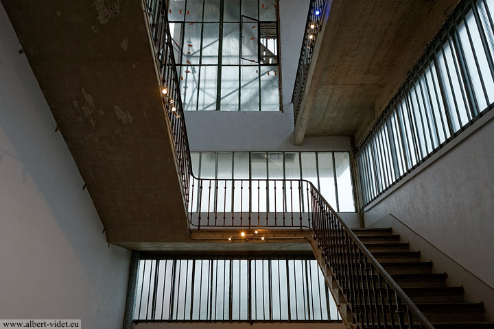 Escaliers intérieur, usine TASE (Textile Artificiel du Sud-Est) - Vaulx-en-Velin - Rhône - France - Sites - Photographie - 13