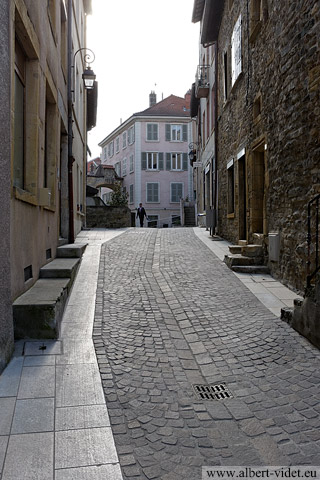 Requalification du Vieil Arbresle, rues Voltaire et Berthelot - L'Arbresle - Rhône - France - Architecture & Paysagisme - Photographie - 00a