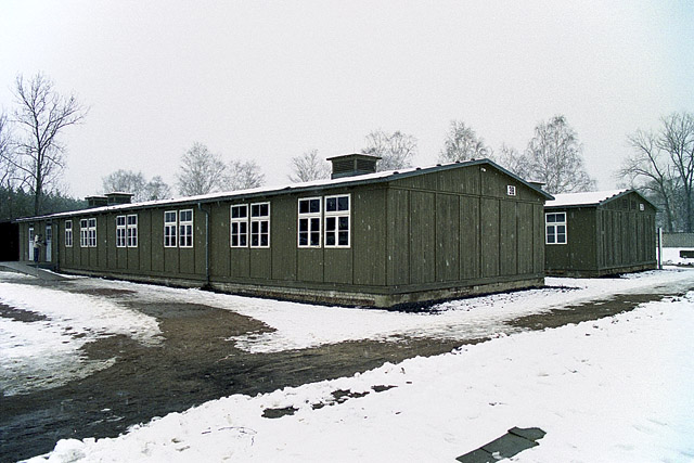 Blocks / baraquements des prisonniers - Sachsenhausen, Konzentrationslager (KZ) / Camp de concentration - Oranienburg - Berlin - Allemagne / Deutschland - Carnets de route - Photographie - 04